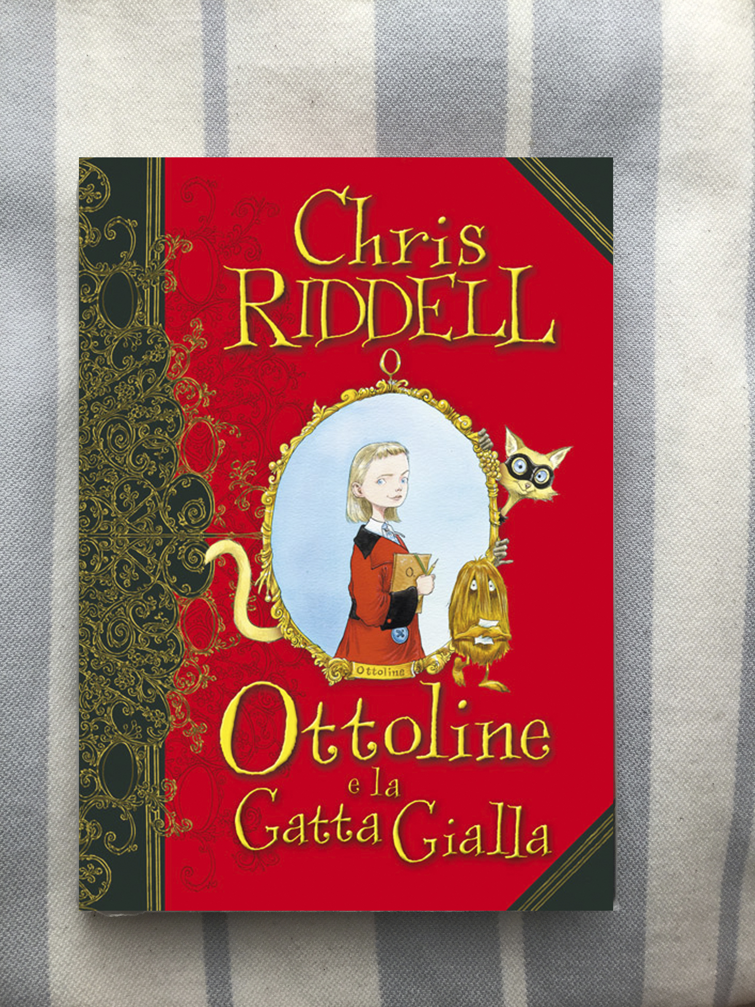 Chris Riddell, Ottoline e la Gatta Gialla, Il Castoro